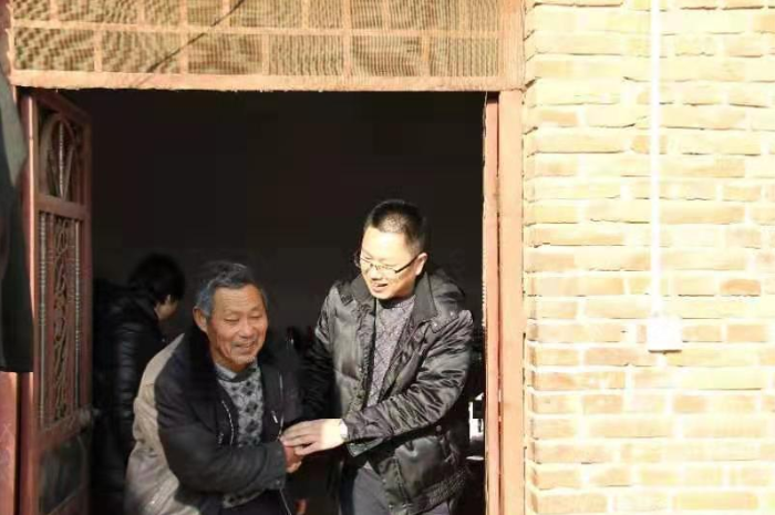 扶貧，扶的就是“人心” ——河南省藥監(jiān)局精準扶貧工作紀實