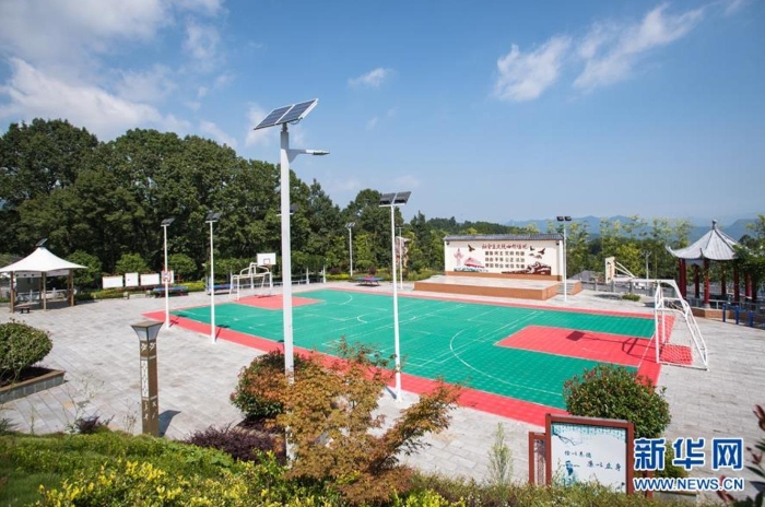 湖北省?？悼h馬良鎮(zhèn)趙家山村文體廣場(chǎng)（8月27日攝）。新華社記者 肖藝九 攝