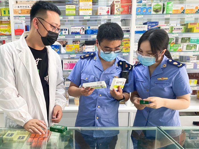 圖為檢查現(xiàn)場。