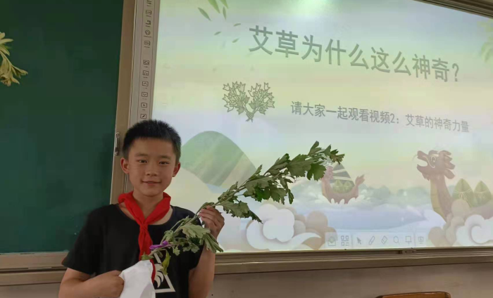 全國600多所中小學(xué)20萬學(xué)生感受中醫(yī)藥文化 全國600多所中小學(xué)20萬學(xué)生感受中醫(yī)藥文化