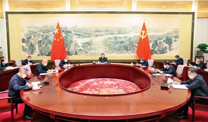 2022年12月26日至27日，中共中央政治局召開民主生活會(huì)，中共中央總書記習(xí)近平主持會(huì)議并發(fā)表重要講話。新華社記者 鞠鵬/攝