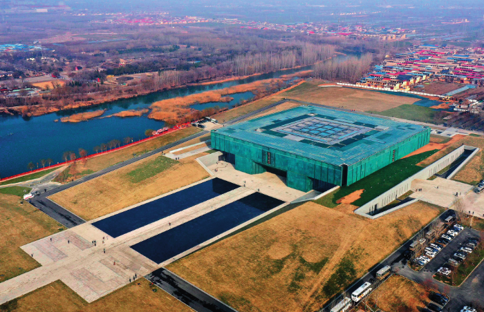位于河南省安陽(yáng)市的殷墟博物館新館（2024年2月26日攝）。李安攝/本刊